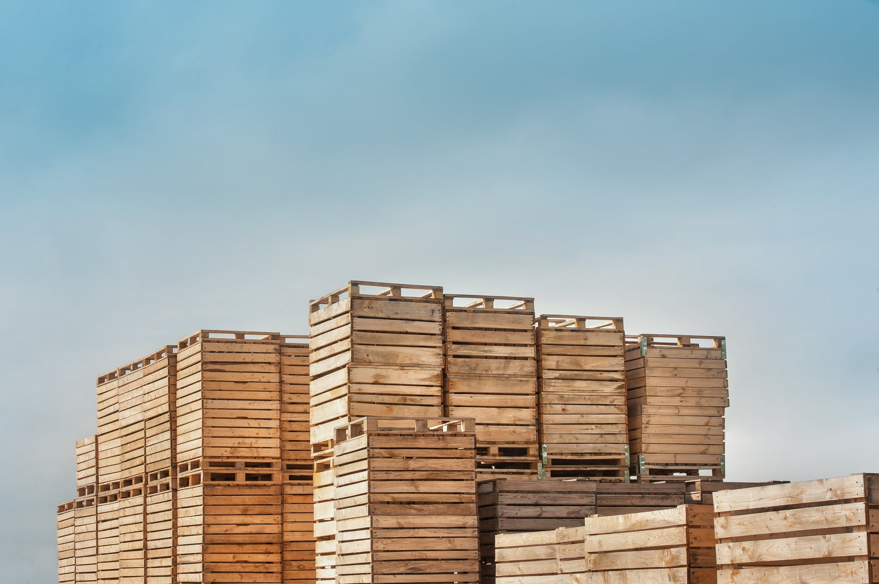Custom Size Crate Suppliers Reference: Custom Pallets Crates